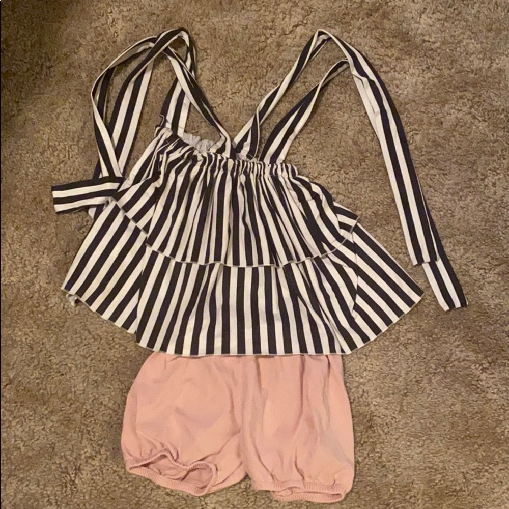 Cute striped summer outfit